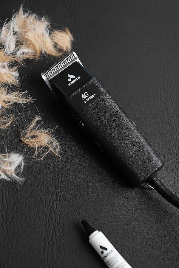 Andis 12845 Tondeuse à lame amovible ultra légère à 2 vitesses de qualité professionnelle pour toilettage d'animaux et chiens, pour tous les manteaux et races, AG, noir