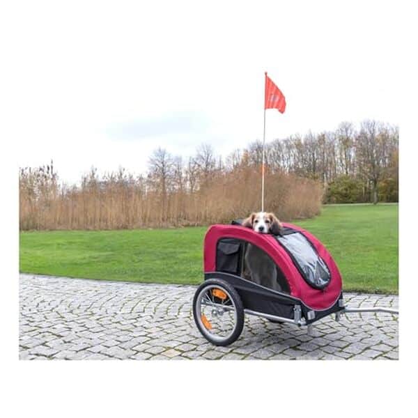 Découvrez notre test de la remorque vélo pour chien Trixie taille M : caractéristiques, avantages, confort et sécurité pour des balades réussies avec votre compagnon à quatre pattes.